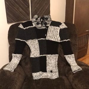 Leif Nelson sweater